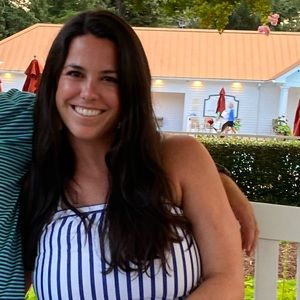 Meet your Posher, Megan